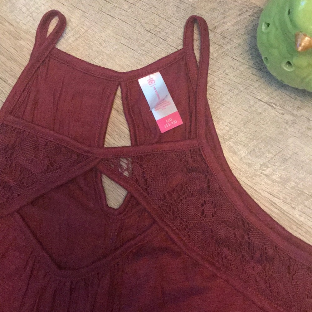 NOBO Juniors Maroon Ruffle Bottom Tank Top